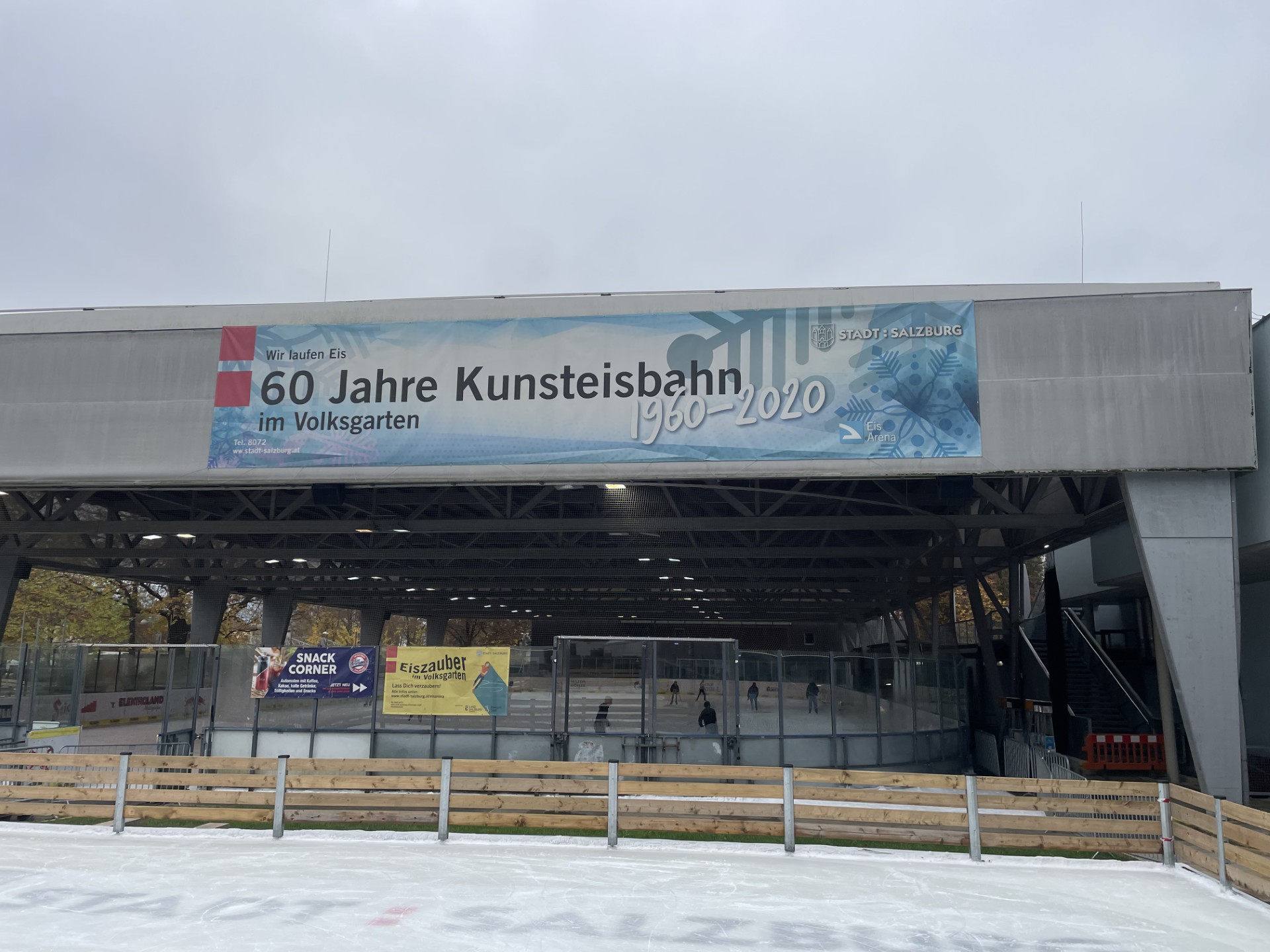 3b Eislaufen im Volksgarten